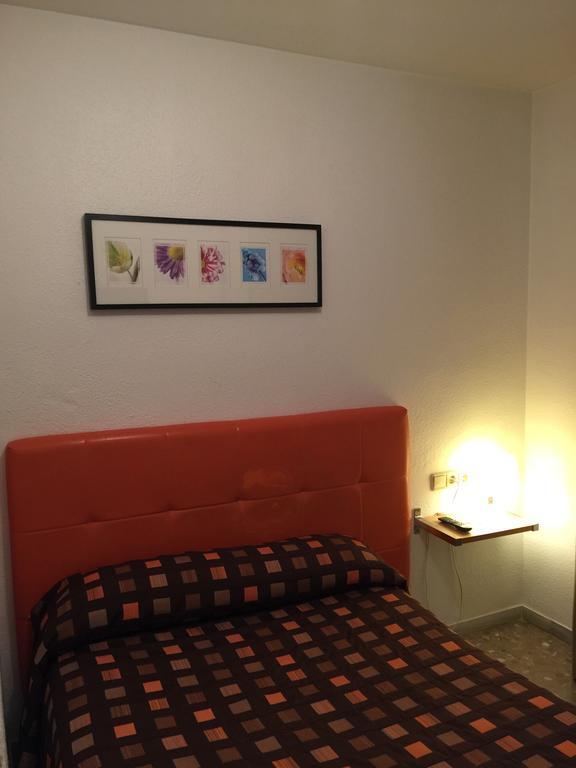 Hostal Juan De Austria II Aguadulce  Szoba fotó